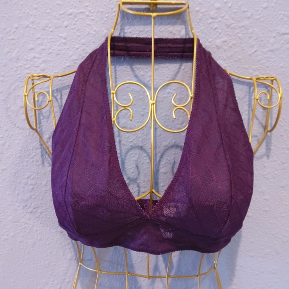 Urban Outfitters Lace Halter Bra NWOT - M - Picture 1 of 9